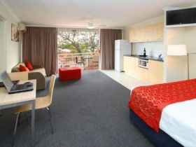 Wellington Apartment Hotel - Tourism Gold Coast 0