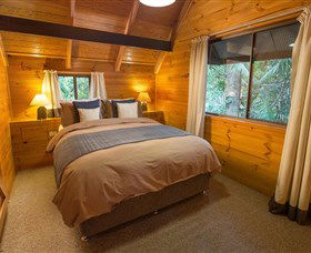 Mt Glorious Getaway Cottages And Conference Centre - Tourism Gold Coast 3