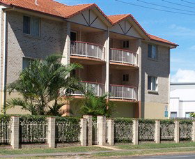 Sylvan Beach Resort - Tourism Gold Coast 0