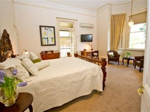 Brisbane Milton Bed And Breakfast - Tourism Gold Coast 0