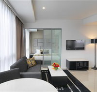 Meriton Suites Zetland - Tourism Gold Coast