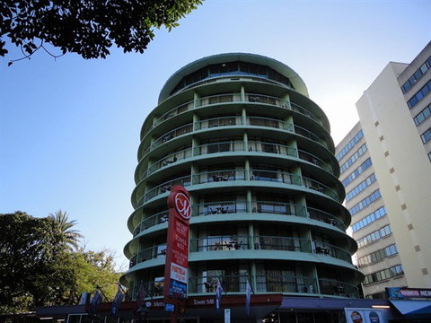 Metro Hotel Tower Mill - Tourism Gold Coast 1