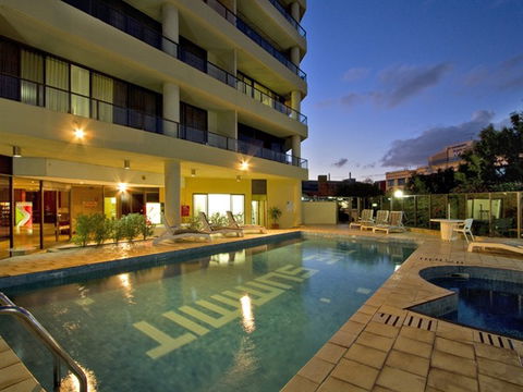 The Summit Apartments - Tourism Gold Coast 4