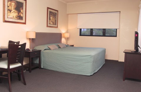 Central Brunswick Apartment Hotel - Tourism Gold Coast 4