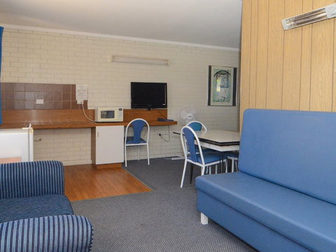 Balranald Sturt Motel - Balranald - Gold Coast 4