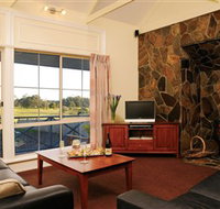 Lakes Entrance Waverley House Cottages - Tourism Gold Coast