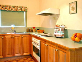 Comstock Cottage - Tourism Gold Coast 1