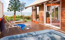Kims Beach Hideaway - Tourism Gold Coast 0