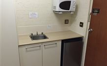 Hamilton's Townhouse Motel - Queanbeyan - Tourism Gold Coast 2
