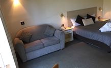 Hamilton's Townhouse Motel - Queanbeyan - Tourism Gold Coast 4