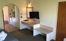 Hamilton's Townhouse Motel - Queanbeyan - Tourism Gold Coast 5