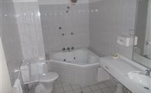 Harbour Royal Motel - Tourism Gold Coast 5