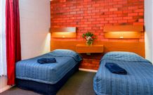 Rest Point Motor Inn And Hereford Steakhouse - Glen Innes - Tourism Gold Coast 6
