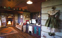 Riverland Holiday Cottage - Tourism Gold Coast 2