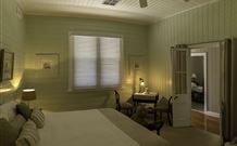 Charlton House - Tourism Gold Coast 5