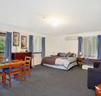 Amelies - Tourism Gold Coast