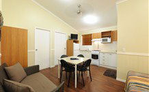 Andrea's Houses - Frangipani House - Tourism Gold Coast 2