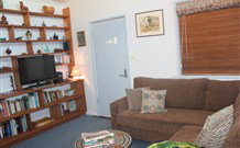 Cockatoo Cottage Pooncarie - Tourism Gold Coast 1