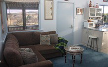 Cockatoo Cottage Pooncarie - Tourism Gold Coast 0
