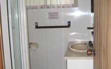 Eco Huts - Jervis Bay Getaways - Tourism Gold Coast 5