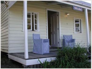 Minke The Whalers Cottage - Tourism Gold Coast 4