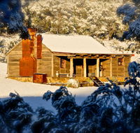 Moonbah Huts - Tourism Gold Coast