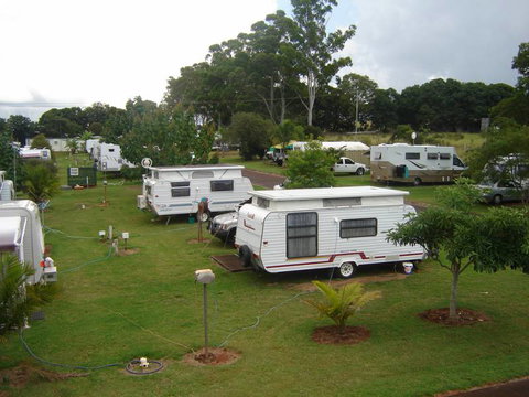 Yarraman Caravan Park & Cabins - Tourism Gold Coast 7