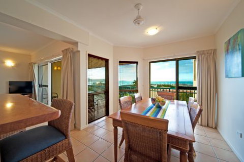 Shingley Beach Resort - Tourism Gold Coast 6