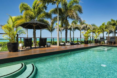 Trinity Beach Palace - Tourism Gold Coast 13