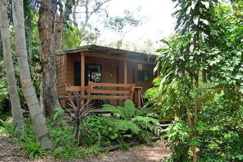 Port Stephens YHA - Tourism Gold Coast 0