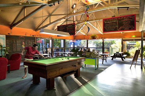 Hervey Bay YHA - Tourism Gold Coast 4