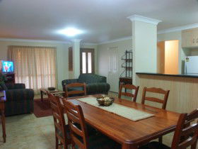 Ellengrove Apartments - Tourism Gold Coast 0