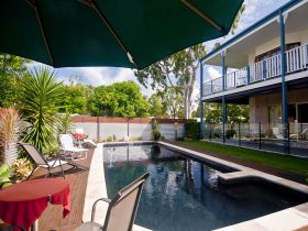 Villa Cavour Bed And Breakfast - Tourism Gold Coast 1