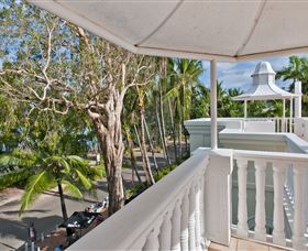 Sarayi Boutique Hotel - Tourism Gold Coast 1