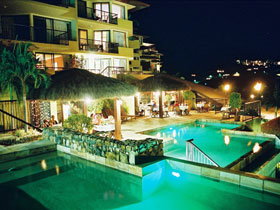 At Waters Edge Resort - Tourism Gold Coast 1