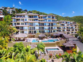 At Waters Edge Resort - Tourism Gold Coast 2