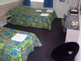 Bundaberg Coral Villa Motel A Golden Chain Motor Inn - Tourism Gold Coast 2