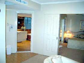 Myconos Resort - Tourism Gold Coast 2