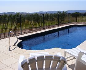 The Grove Cottage - Tourism Gold Coast 3