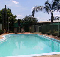 Parkes Overnighter Caravan Park - Tourism Gold Coast