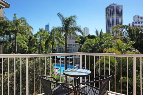 Mari Court Resort - Tourism Gold Coast 4