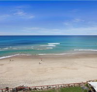 Spindrift on the Beach - Tourism Gold Coast