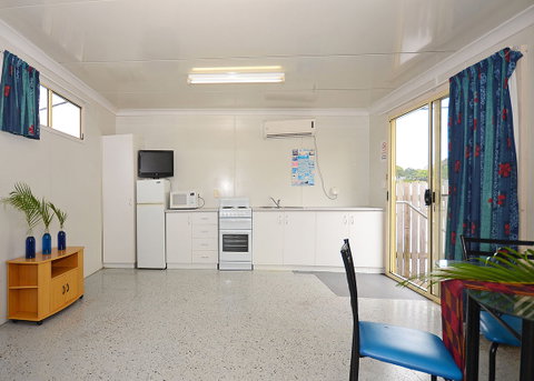 Ned Kellys Motel - Tourism Gold Coast 3