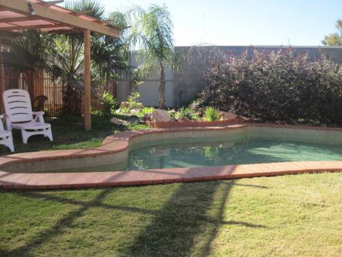 Desert Rose Inn - Tourism Gold Coast 21