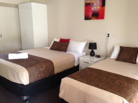 Kalua Motel - Tourism Gold Coast 24