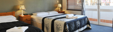 Bay View Hotel - Tourism Gold Coast 15