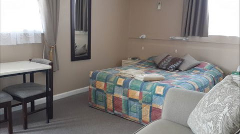 Amber Motel - Tourism Gold Coast 6