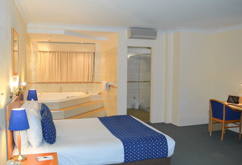 BEST WESTERN Lakesway Motor Inn - Tourism Gold Coast 6