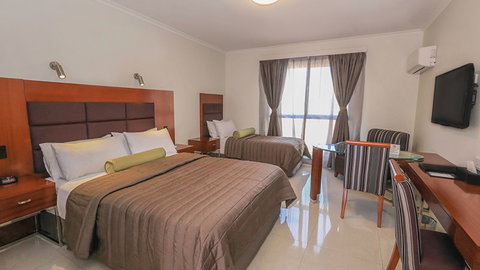 BEST WESTERN Casula Motor Inn - Tourism Gold Coast 1