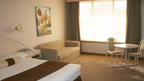 Best Western Southgate Motel - Tourism Gold Coast 0